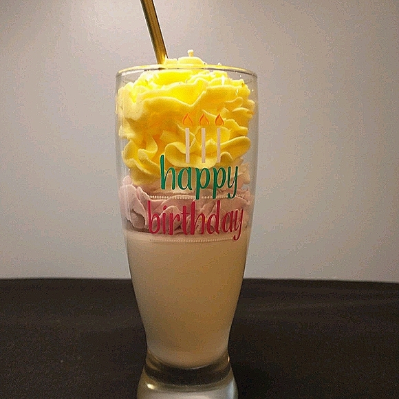 Candles - Picture 1 of 3